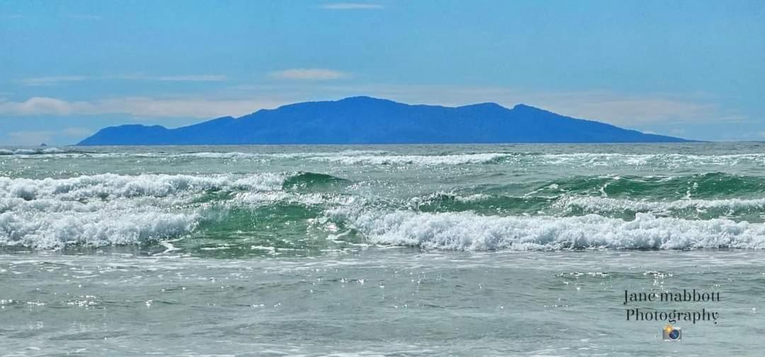 Southpacific Motel Whangamata Zewnętrze zdjęcie