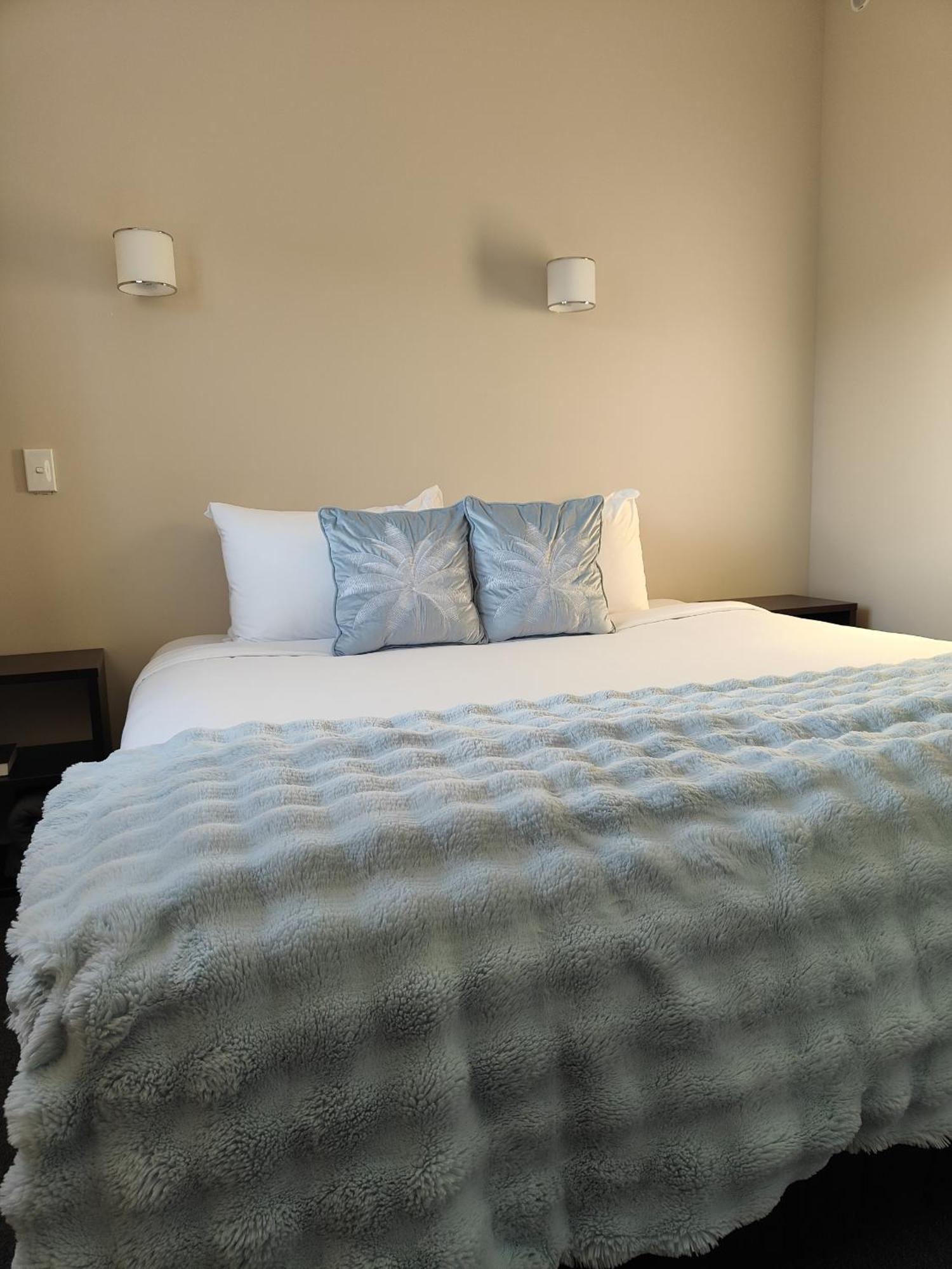 Southpacific Motel Whangamata Zewnętrze zdjęcie