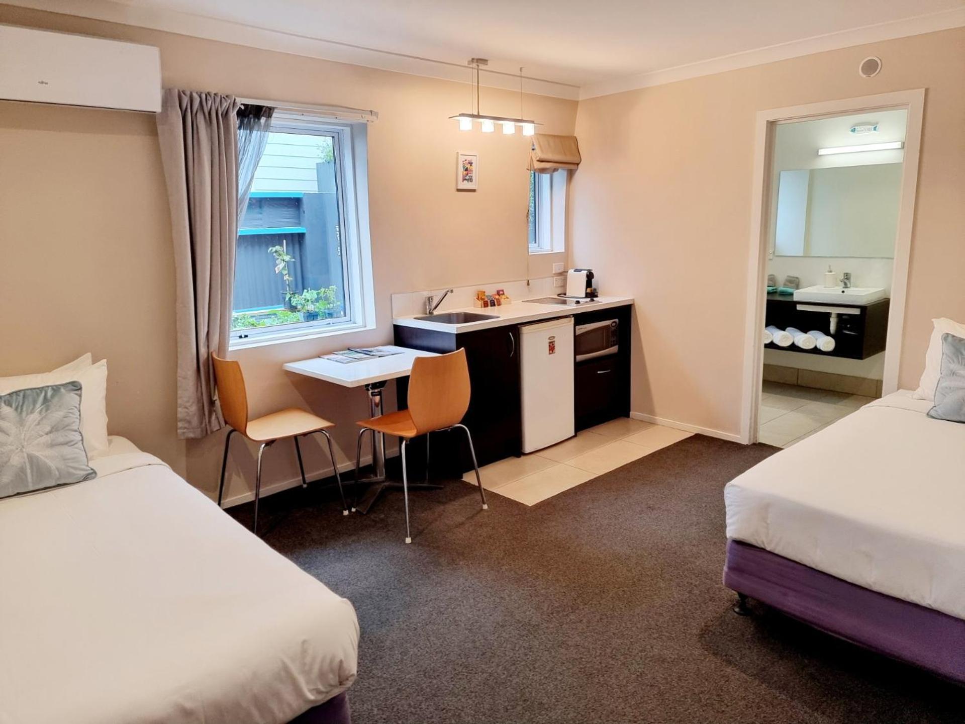 Southpacific Motel Whangamata Zewnętrze zdjęcie