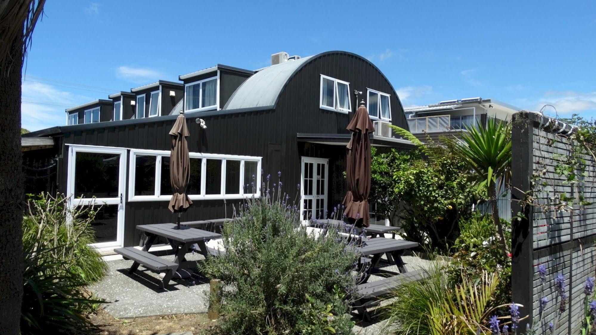 Southpacific Motel Whangamata Zewnętrze zdjęcie