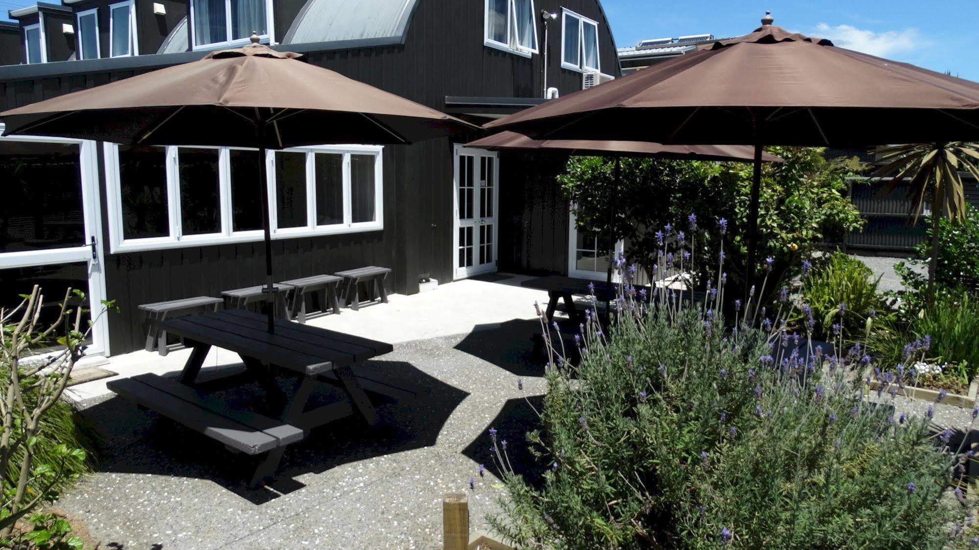 Southpacific Motel Whangamata Zewnętrze zdjęcie